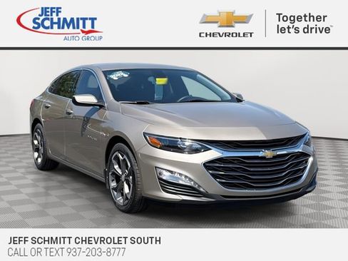 Certified 2022 Chevrolet Malibu LT FWD image 1
