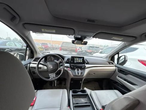 Used 2022 Honda Odyssey EX-L image 2