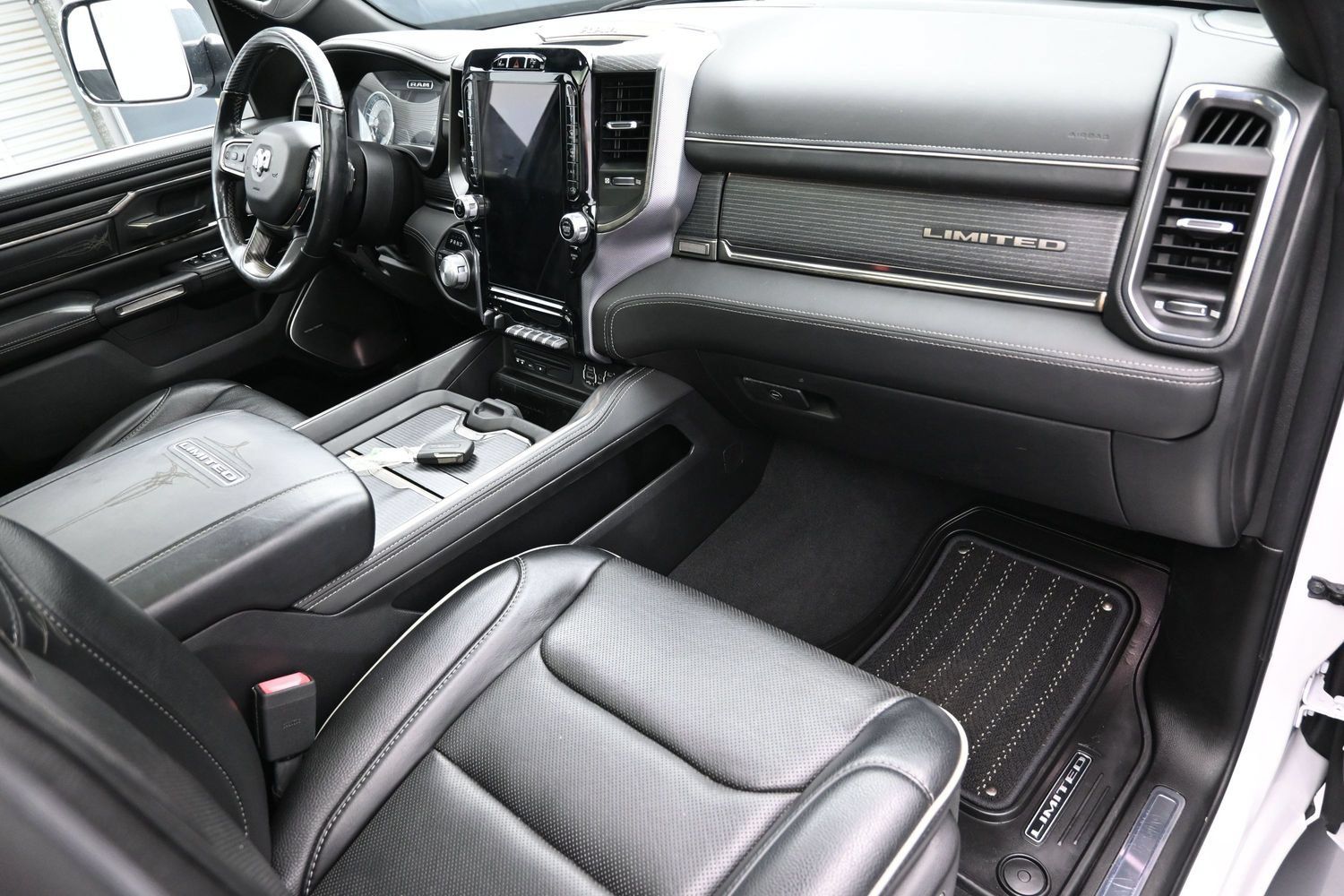 Used 2019 RAM 1500 Limited AWD/4WD image 40