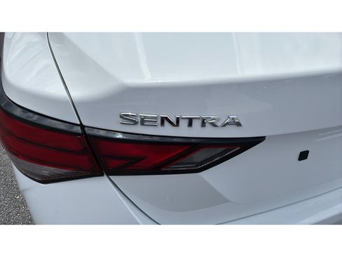 Used 2025 Nissan Sentra SV FWD image 24