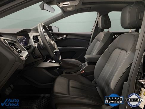 Used 2024 Audi Q4 e-tron Premium Plus image 65