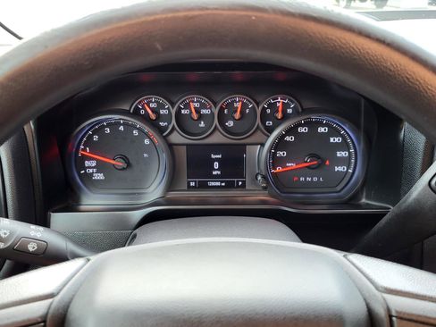 Used 2021 Chevrolet Silverado 1500 Custom image 22