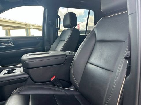 Used 2024 Chevrolet Tahoe Premier AWD/4WD image 38