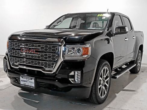 Certified 2022 GMC Canyon Denali image 3