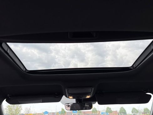 Used 2024 Honda Ridgeline Black Edition image 4