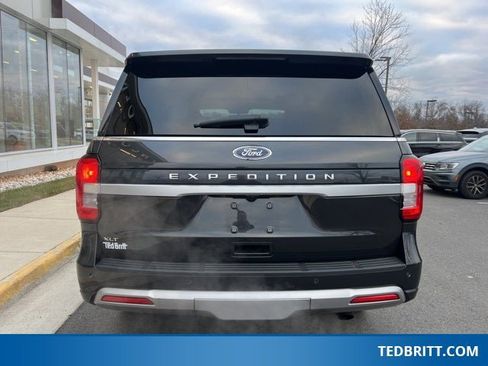 Used 2022 Ford Expedition XLT image 7