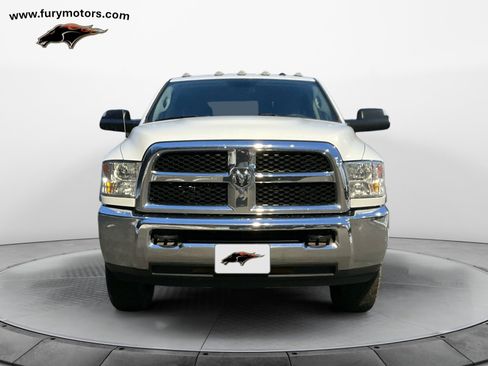 Used 2018 RAM 3500 Tradesman w/ Chrome Appearance Group image 8
