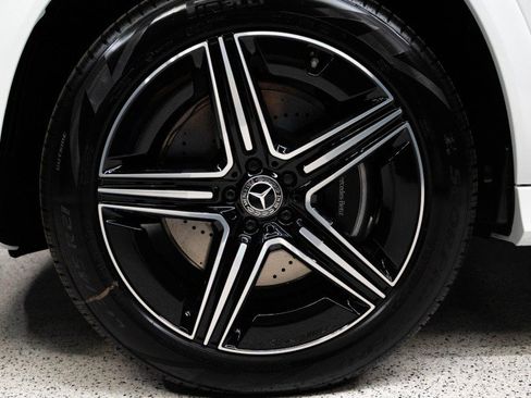 New 2026 Mercedes-Benz GLE 450 4MATIC image 11