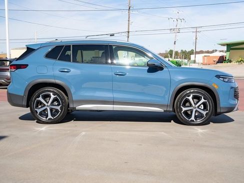 New 2026 Volkswagen Tiguan SE image 7