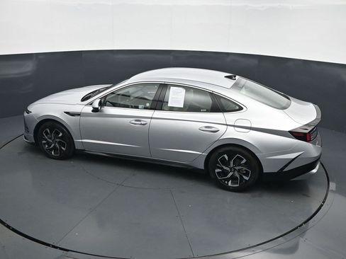Used 2025 Hyundai Sonata SEL FWD image 17