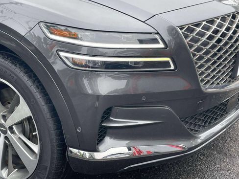 Used 2023 Genesis GV80 2.5T w/ Prestige 20" Package AWD/4WD image 9
