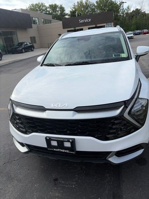 Used 2023 Kia Sportage EX AWD/4WD image 5