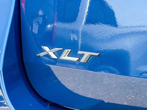 Used 2020 Ford Explorer XLT RWD image 10