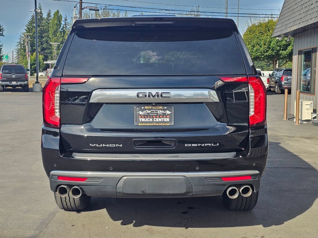 Used 2023 GMC Yukon Denali AWD/4WD image 4