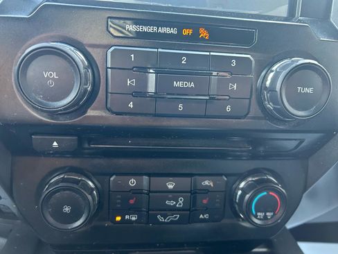 Used 2016 Ford F150 XLT w/ Equipment Group 302A Luxury image 24