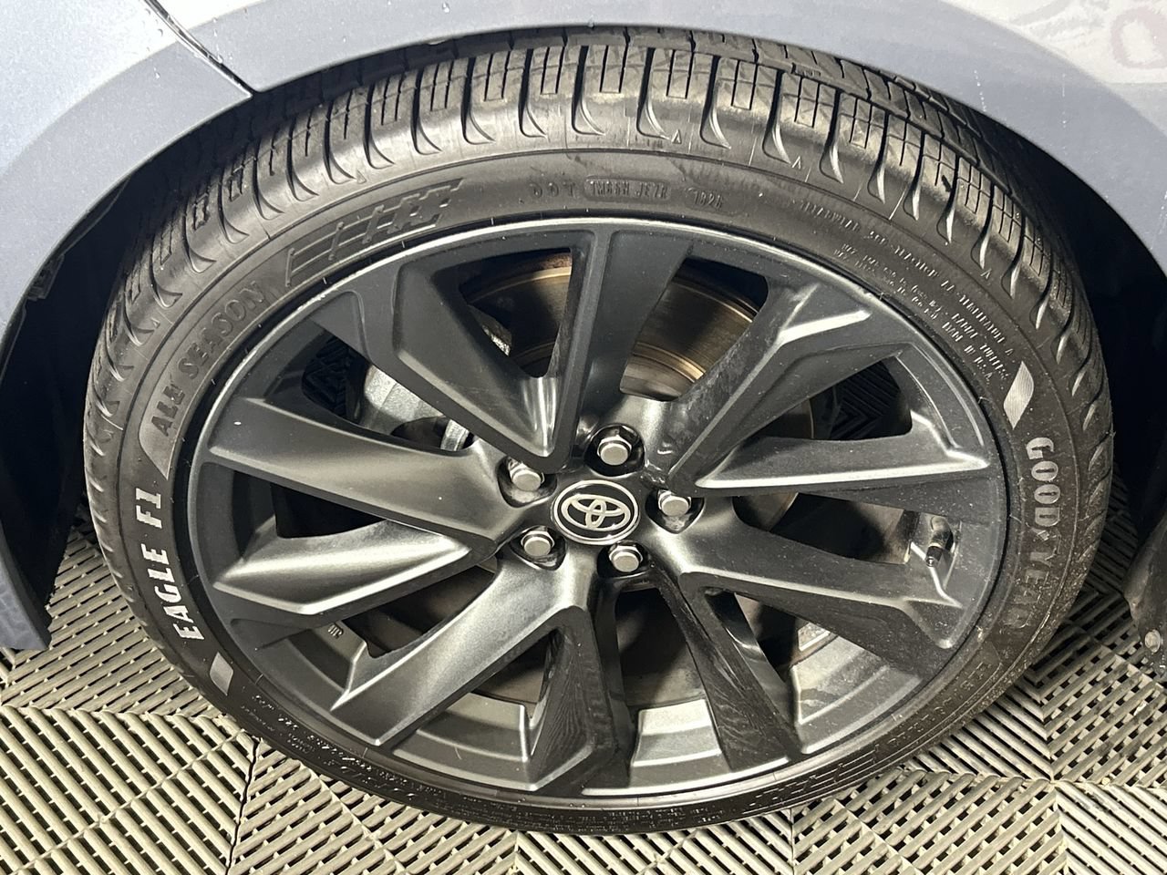 Used 2024 Toyota Corolla XSE FWD image 10