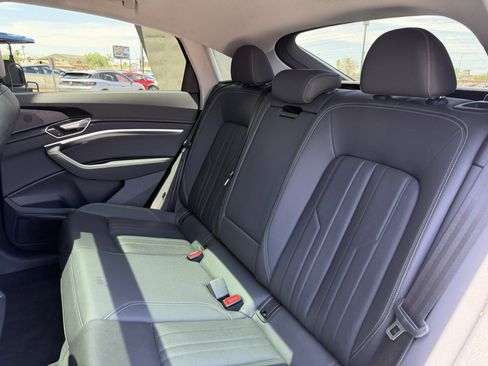 Used 2020 Audi e-tron Premium Plus AWD/4WD image 39