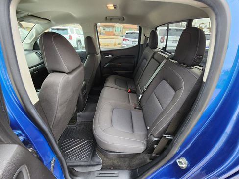 Used 2018 Chevrolet Colorado LT w/ LT Convenience Package image 16