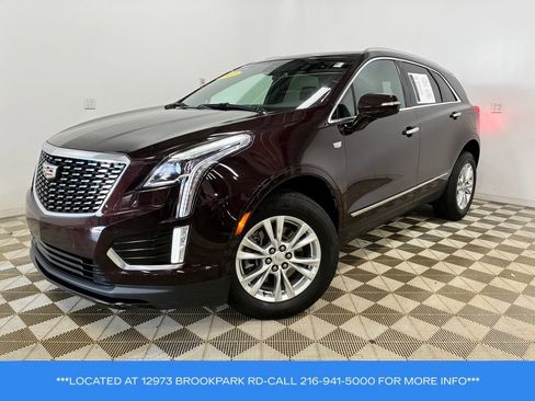 Used 2021 Cadillac XT5 Luxury w/ LPO, Floor Liner Package AWD/4WD image 3