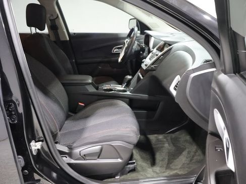 Used 2017 Chevrolet Equinox LT w/ Convenience Package AWD/4WD image 22