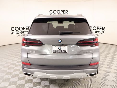 Used 2026 BMW X5 xDrive40i AWD/4WD image 23