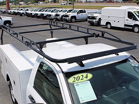 Used 2024 RAM 2500 Tradesman RWD image 15