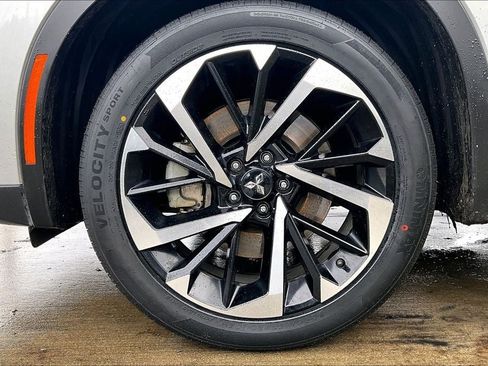 Used 2024 Mitsubishi Outlander SE AWD/4WD image 8