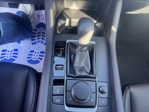 New 2026 MAZDA MAZDA3 2.5 S Sedan w/ Preferred Pkg image 21
