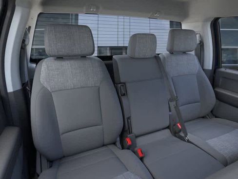 New 2025 Ford F250 XLT image 10