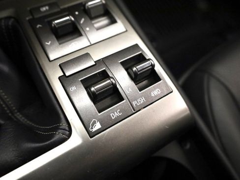 Used 2019 Lexus GX 460 Luxury w/ Sport Design Package image 25