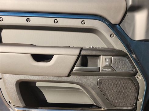 New 2026 Land Rover Defender 110 OCTA image 16