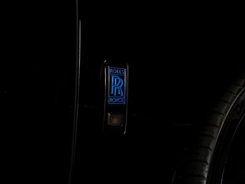 Used 2022 Rolls-Royce Cullinan w/ Cullinan Package AWD/4WD image 15