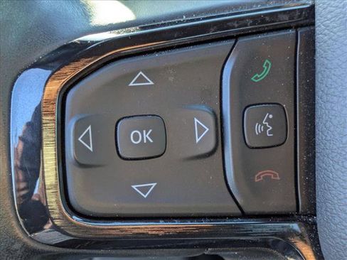 Used 2022 RAM 1500 Limited AWD/4WD image 14