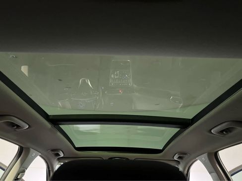 Used 2023 Hyundai Santa Fe SEL Premium image 14