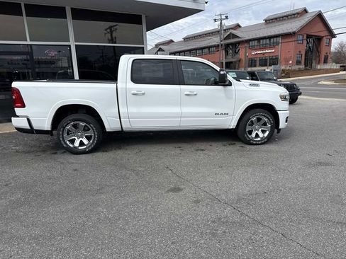 New 2026 RAM 1500 Big Horn AWD/4WD image 37