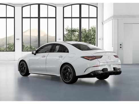 New 2026 Mercedes-Benz CLA 35 AMG 4MATIC image 28