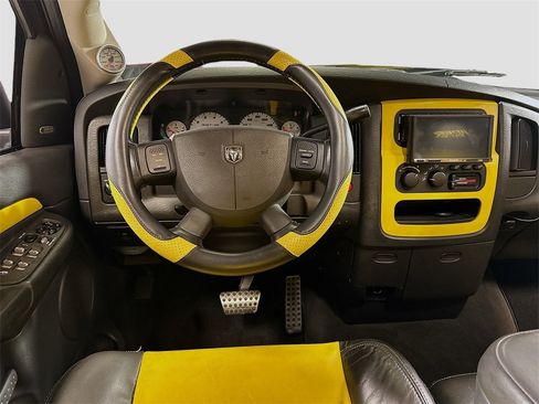 Used 2005 Dodge Ram 1500 Truck 2WD Quad Cab image 22