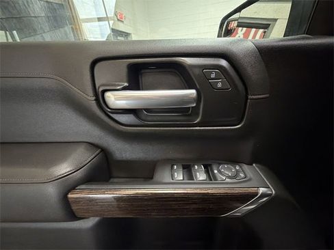 Certified 2020 GMC Sierra 1500 Elevation w/ Elevation Value Package image 13