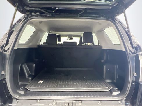 Used 2021 Toyota 4Runner SR5 Premium w/ Moonroof Package AWD/4WD image 33