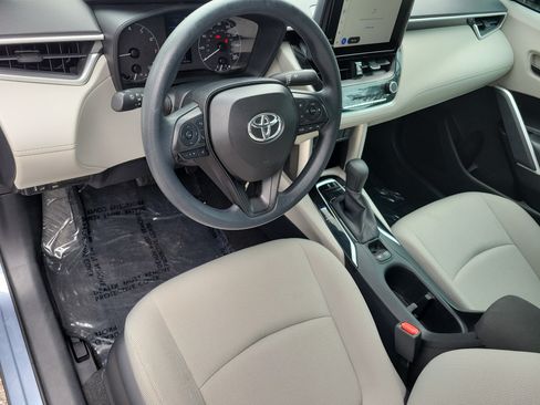 Used 2024 Toyota Corolla Cross L FWD image 15
