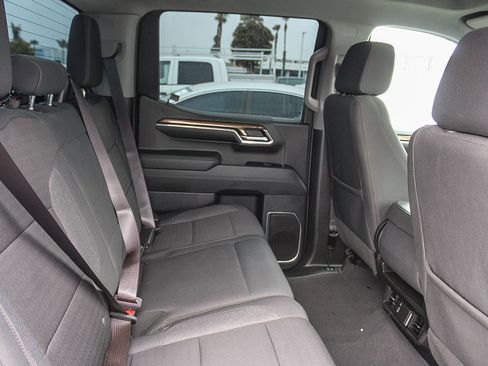 Used 2024 Chevrolet Silverado 1500 LT RWD image 15