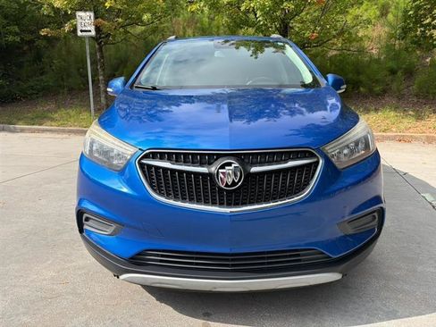 Used 2018 Buick Encore Preferred FWD image 2