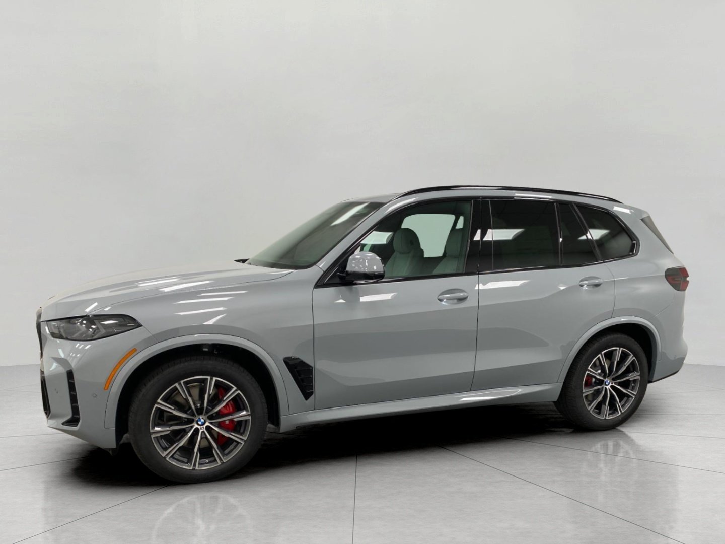 New 2026 BMW X5 xDrive40i w/ M Sport Package AWD/4WD image 10