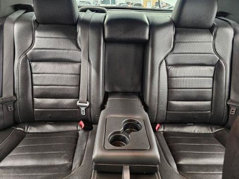 Used 2017 Ford Taurus SHO AWD/4WD image 37