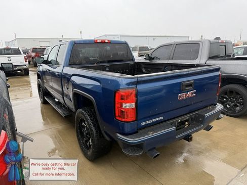 Used 2017 GMC Sierra 1500 4x4 Double Cab w/ Elevation Edition image 3