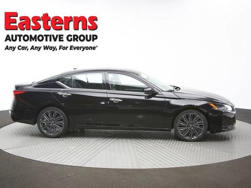 Used 2023 Nissan Altima 2.5 SL FWD image 46
