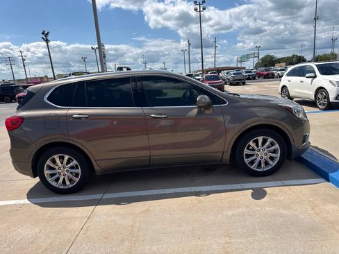 Used 2019 Buick Envision Essence FWD image 6