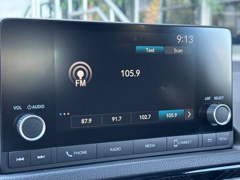 Certified 2025 Honda Civic Sport image 17