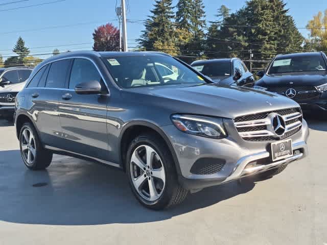 Used 2019 Mercedes-Benz GLC 300 4MATIC image 2