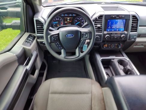 Used 2022 Ford F250 XLT w/ XLT Premium Package AWD/4WD image 19